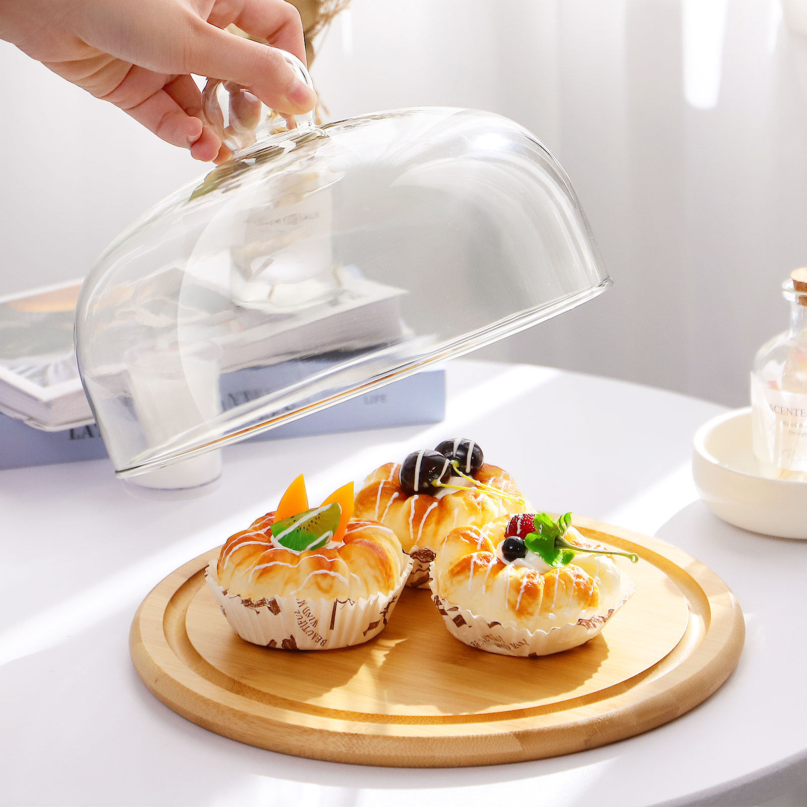 1セット ケーキガラスドームカバー プレミアム木製ディスプレ - Plastic Dome Clear のレビューと価格